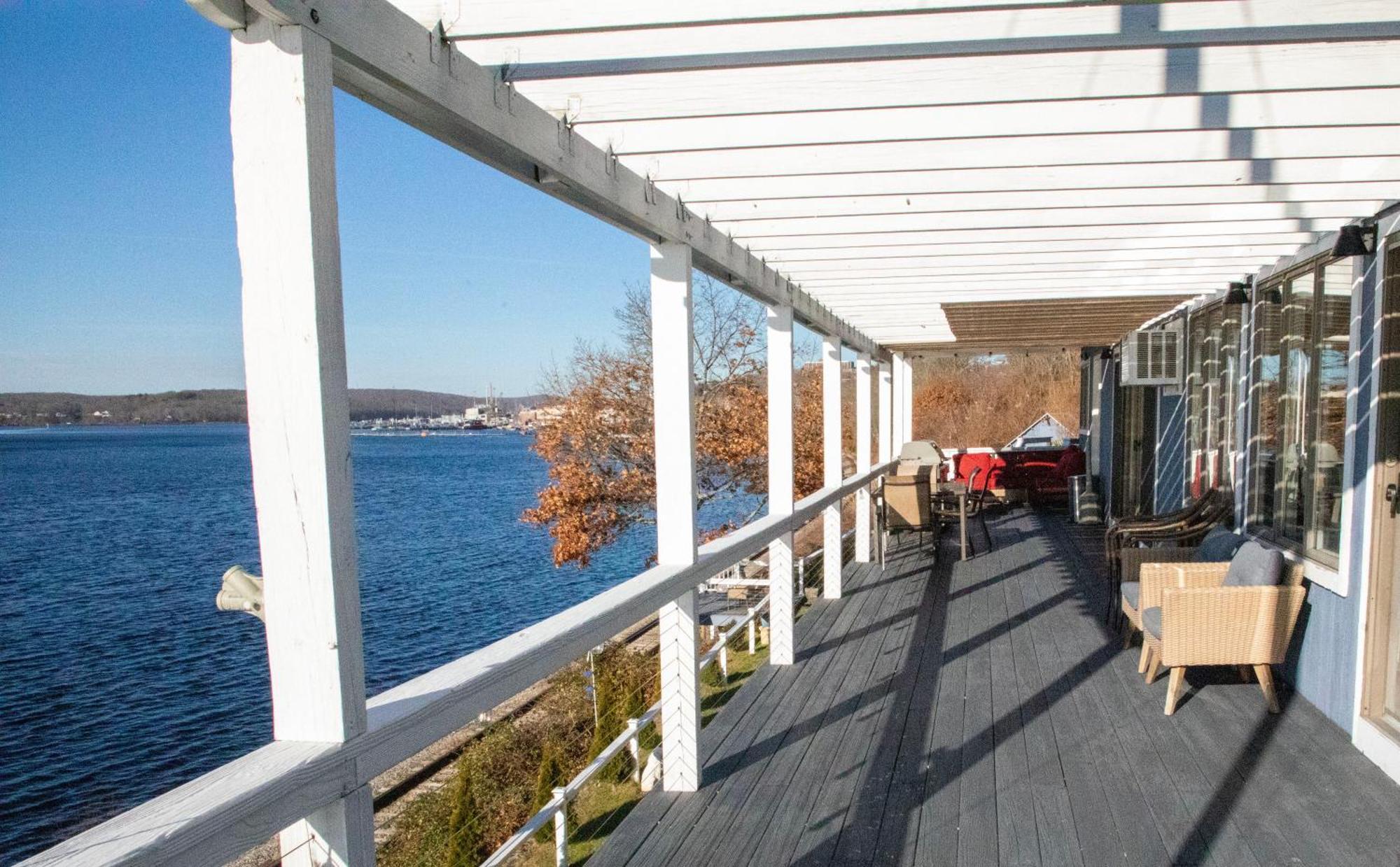 Spectacular Home With A Amazing Ocean - River View Groton Buitenkant foto